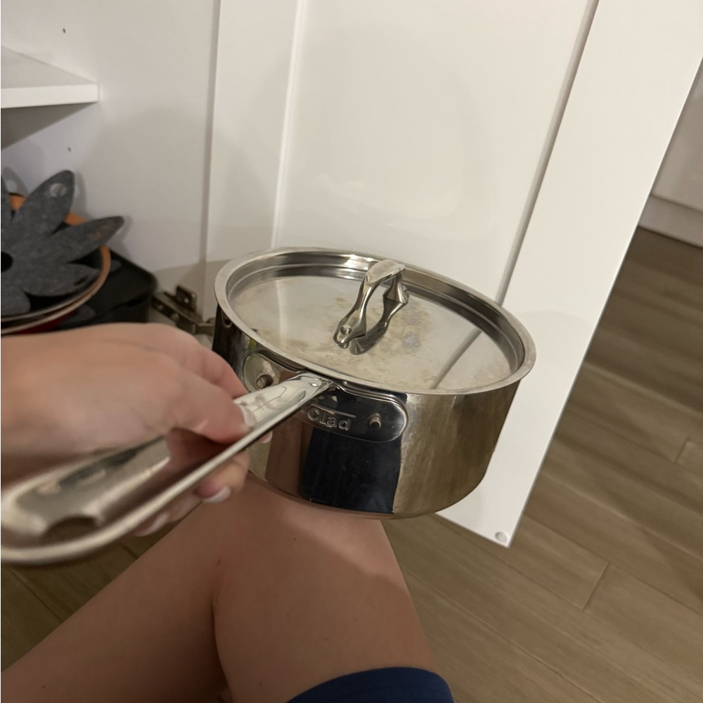 All-Clad Stainless Steel Saucepan - Silver - Picture 2 of 3